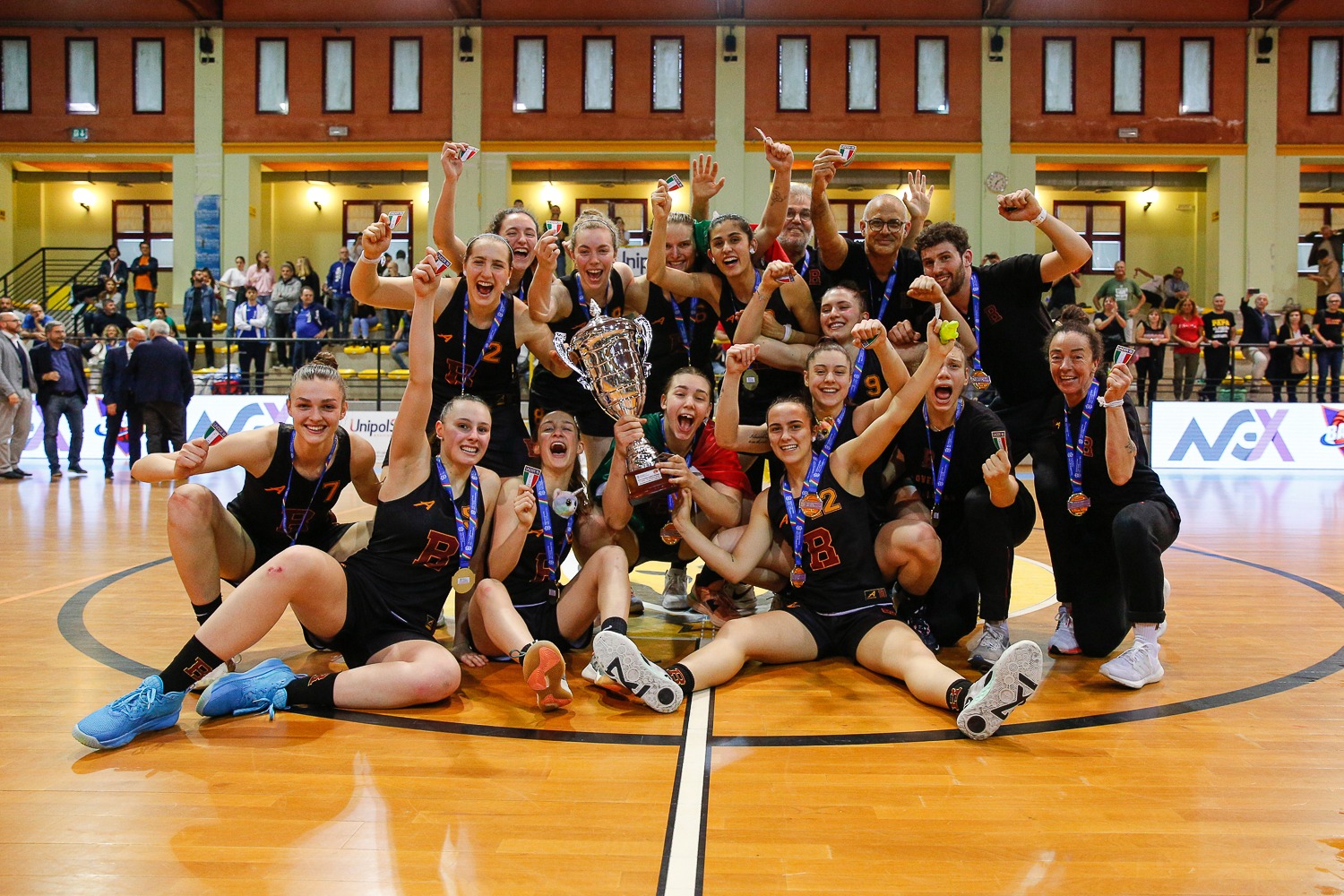 U19 Femm Basket Roma Vince Lo Scudetto I Complimenti Del Presidente